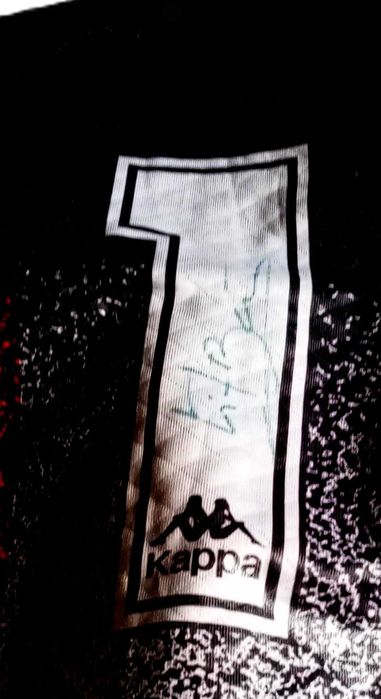 Camisola assinada Vitor Baia aquando no Barcelona