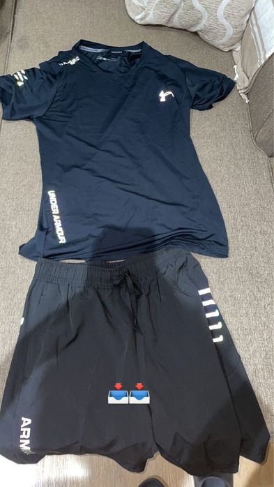 Calca e t shirt da under armor
