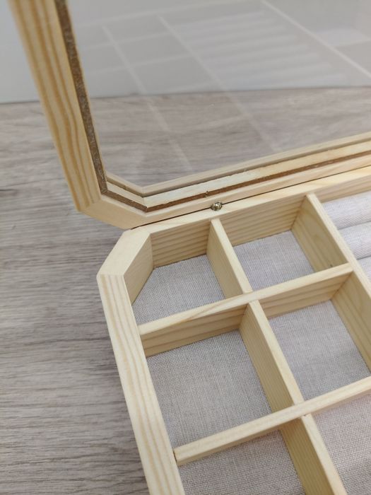 Drewniana szkatułka na biżuterię Zara Home