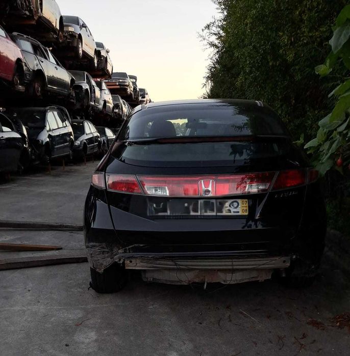 Honda Civic 8 1.4 Gasolina 83 cv / 61 kW 2007 L13A7