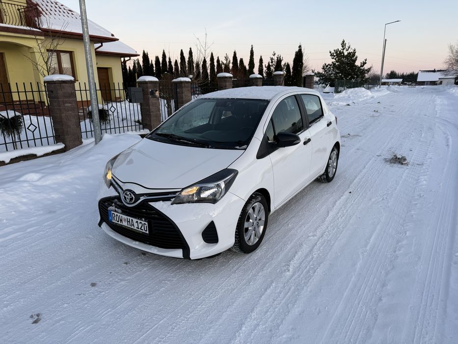 Toyota Yaris 1.0  benzyna 2015 rok kamera klimatyzacja