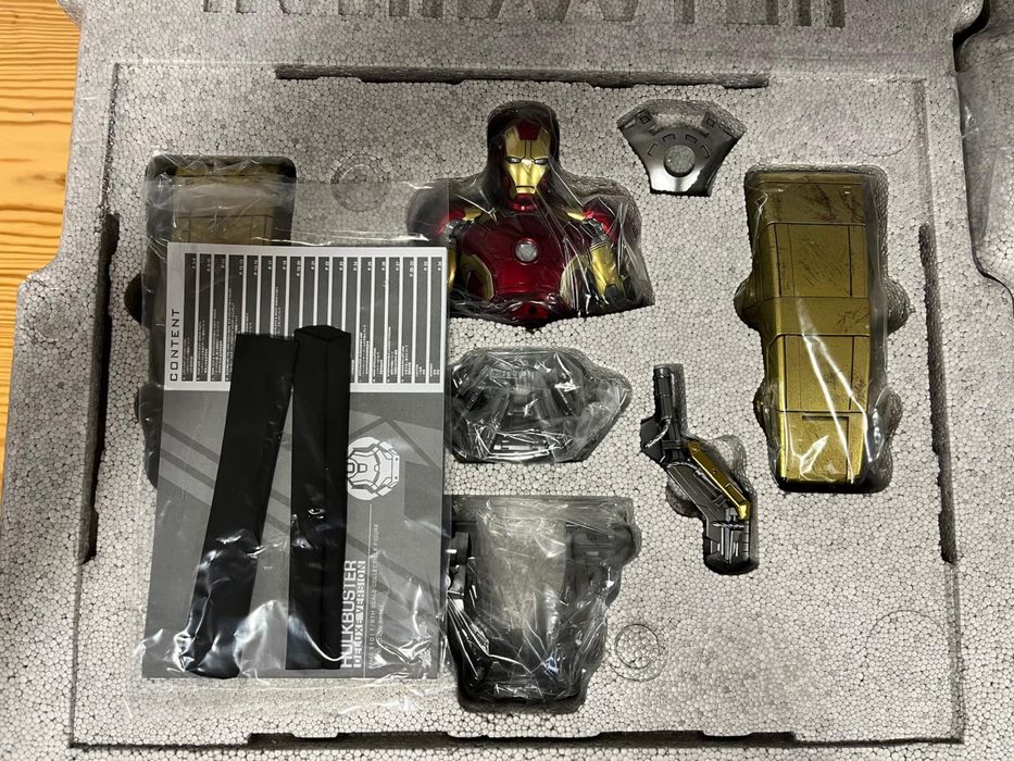 1/6 Hot Toys MMS510 Hulkbuster Deluxe Version + Ironman MK43MMS278-D09