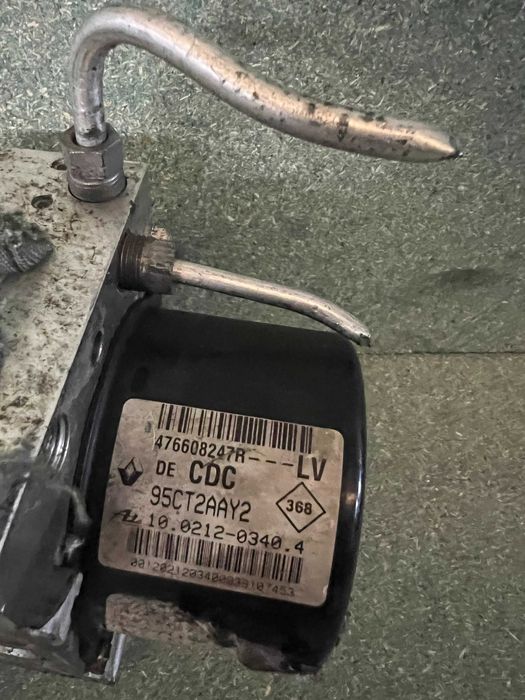 Modulo ABS Renault megane III 3 1.5 DCI REF:476.60824R LV