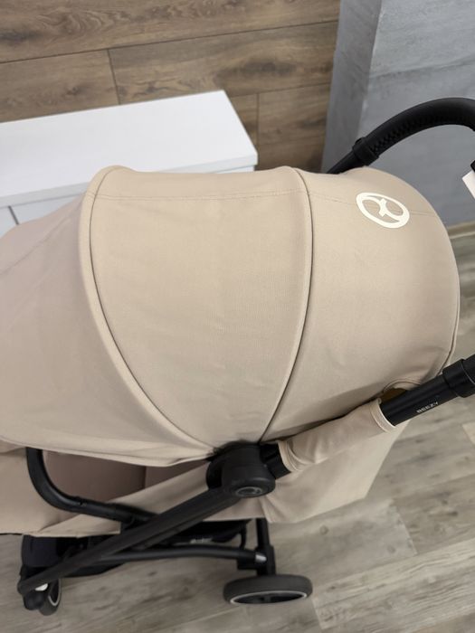 Коляска  Cybex Beezy