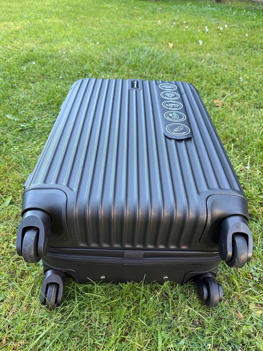 Валіза дорожня на 4х колесах Чемодан з полікарбонату 38л 63л 97л WINGS