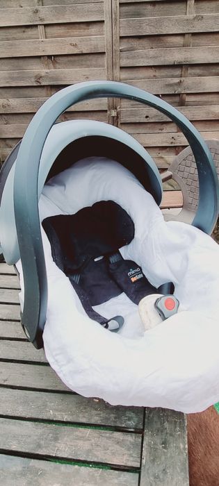 Trio/carrinho bebé Mima Xari com isofix