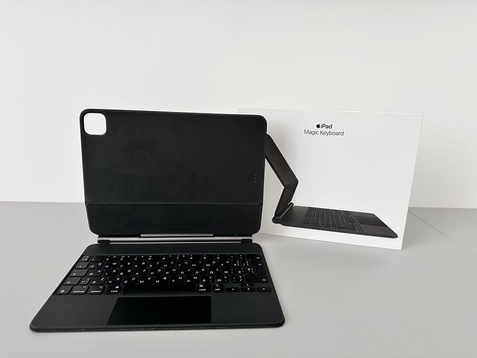 Apple Magic Keyboard для iPad Pro 11 оригінал