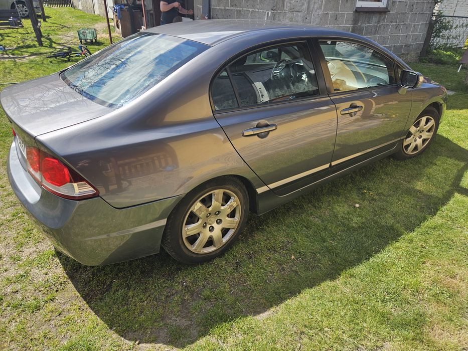 Honda Civic 1.8 i- VTEC 2011r LPG+ benzyna