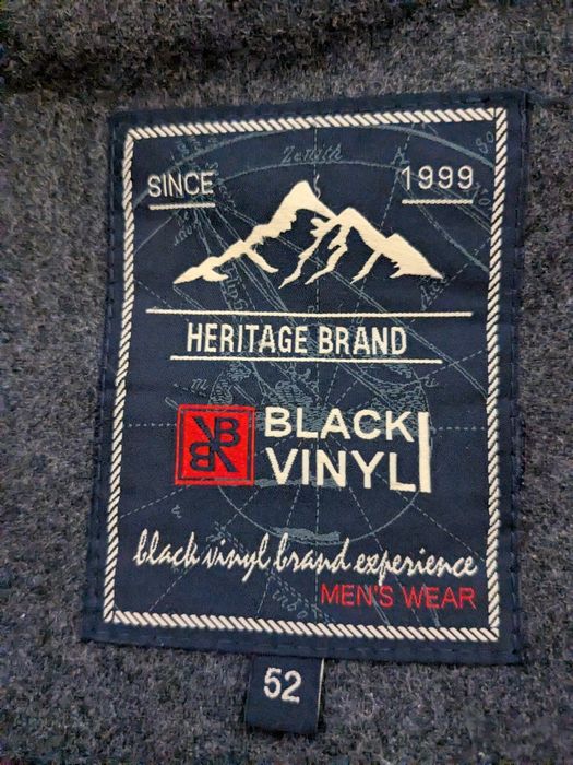 Пуховик black vinyl