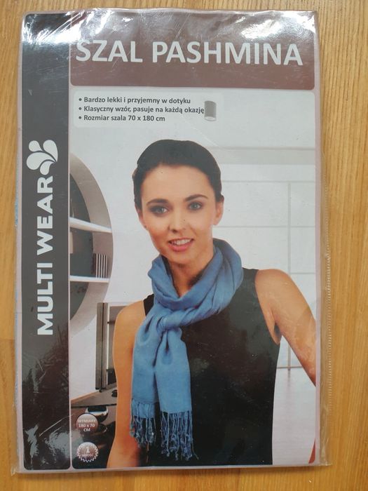 Szal damski blekitny NOWY
