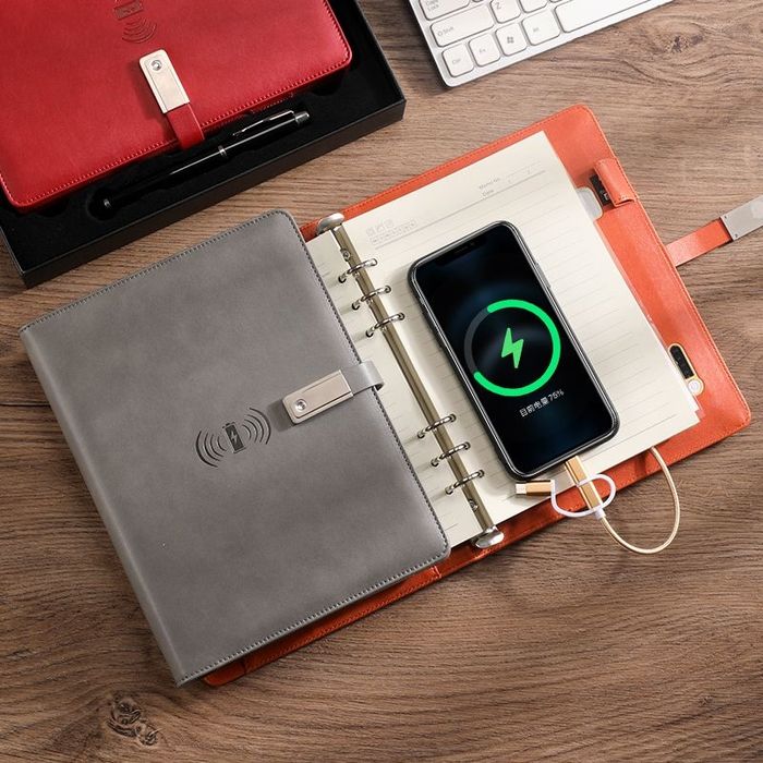 Смарт- блокнот, записник, блокнот з павербанком, Powerbank , подарунок