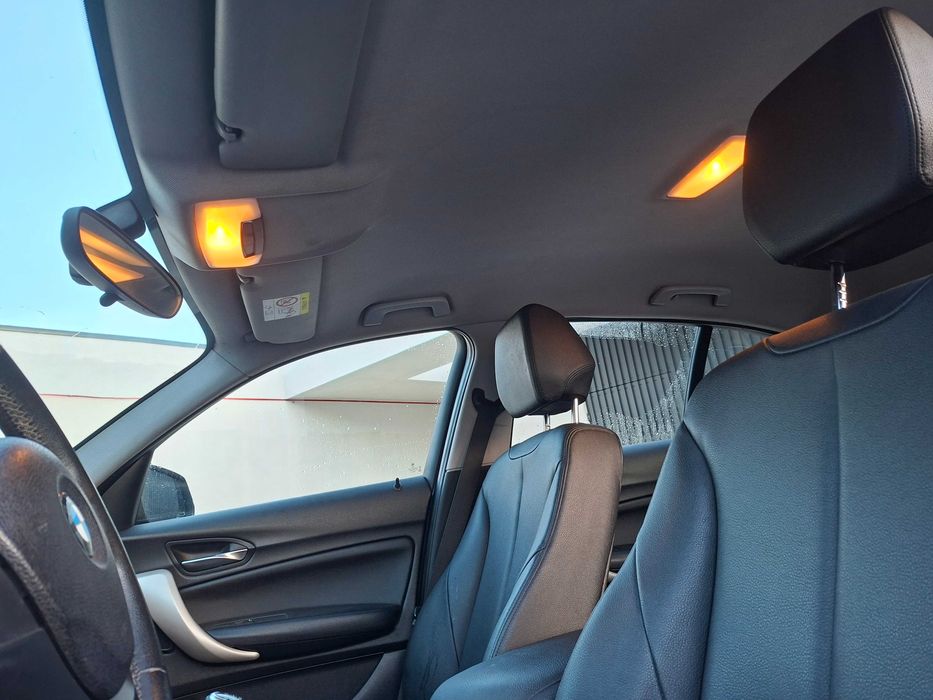 Bmw 116D com estofos em pele