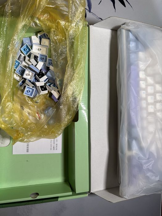 Механічна клавіатура Royal Kludge RK75