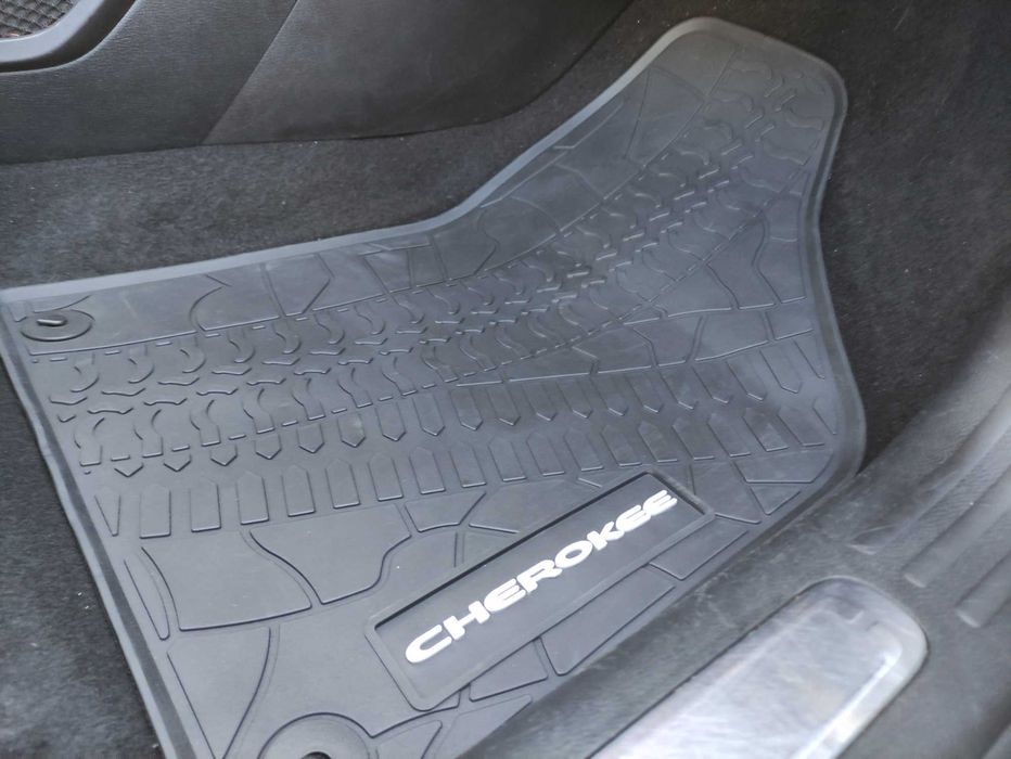 Гумові килимки в салон Jeep Cherokee KL 2014-2025 Джип Чірокі резиновые коврики Чироки Джып