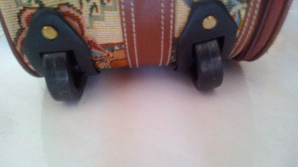 Malas de viagem com varias dimensões novas leves e resistentes