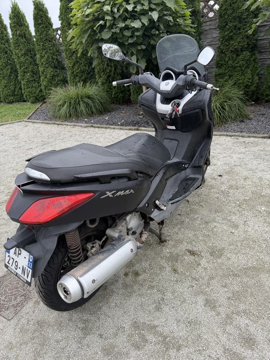 Yamaha x max 125