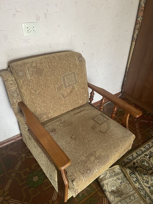 Продаём мягкий набор мебели