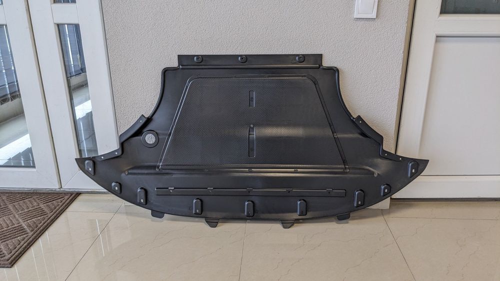 Захист двигуна защита двигателя Audi Q5 (8R) ,Audi A4/S4 (B8) захист