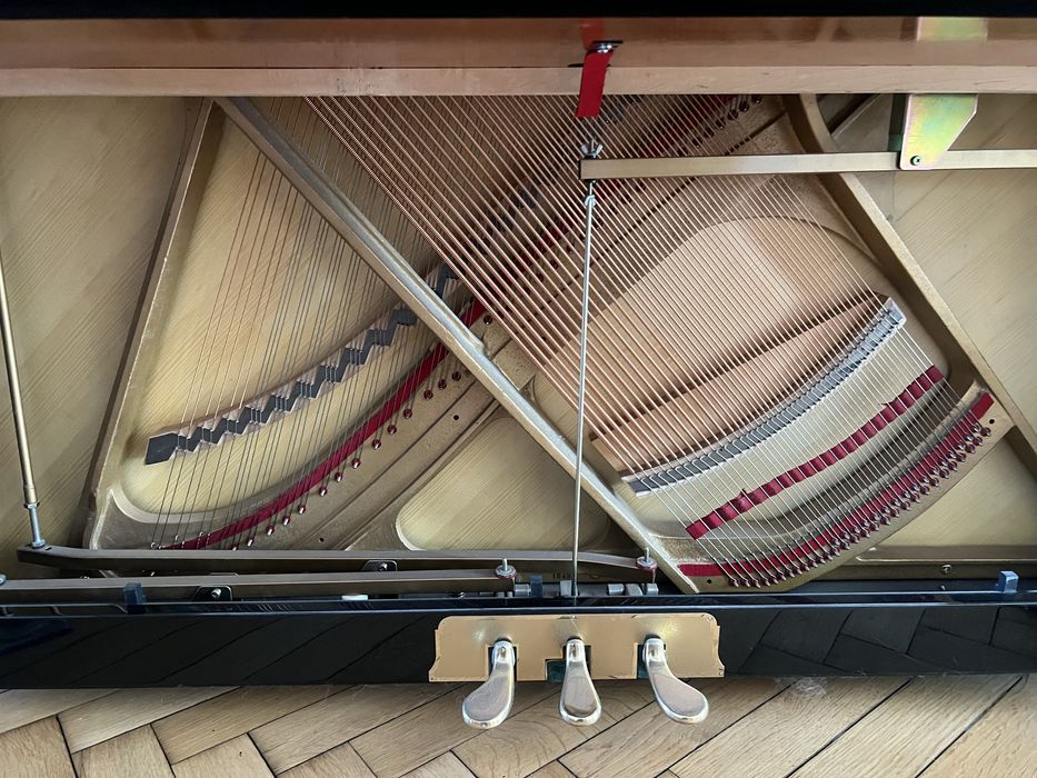 Pianino May Berlin marki Schimmel Model 123 JAK NOWE