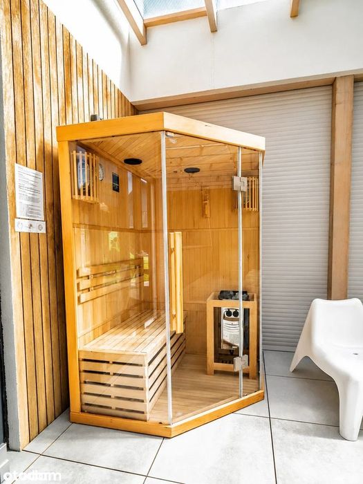Basen, sauna, jacuzzi - dom na własność