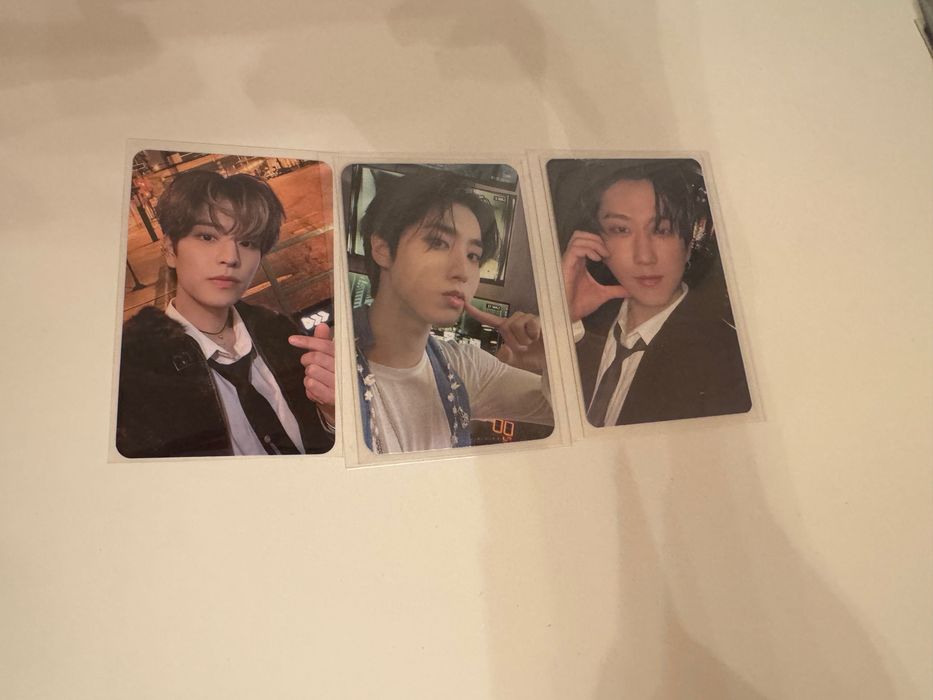 Офіційні карти Stray Kids 5 star та Rock star