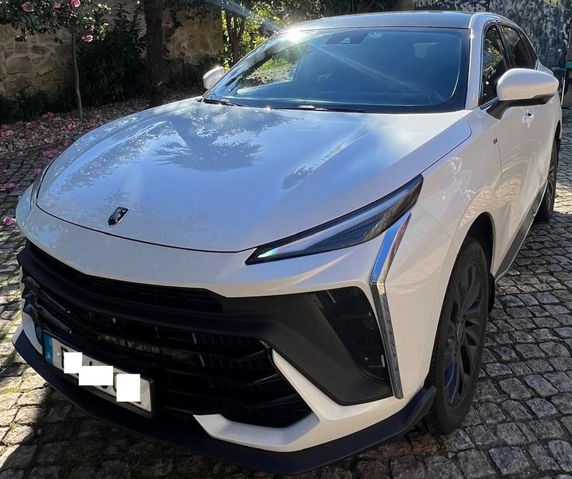 Forthing Friday Híbrido (Gasolina + Elétrico) – SEMINOVO