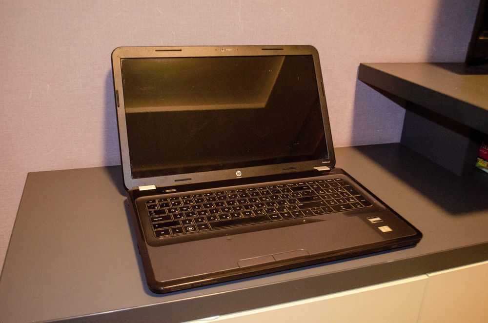 ноутбук HP pavilion g7-1326sr