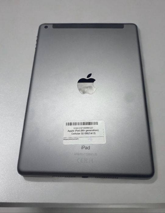 OPIS!!! iPad 8 generacji (klasa B)