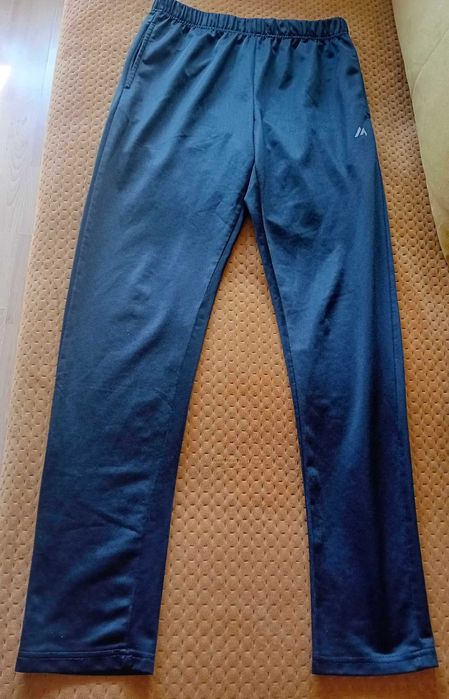 Spodnie dresowe Martes Essentials na 164 cm