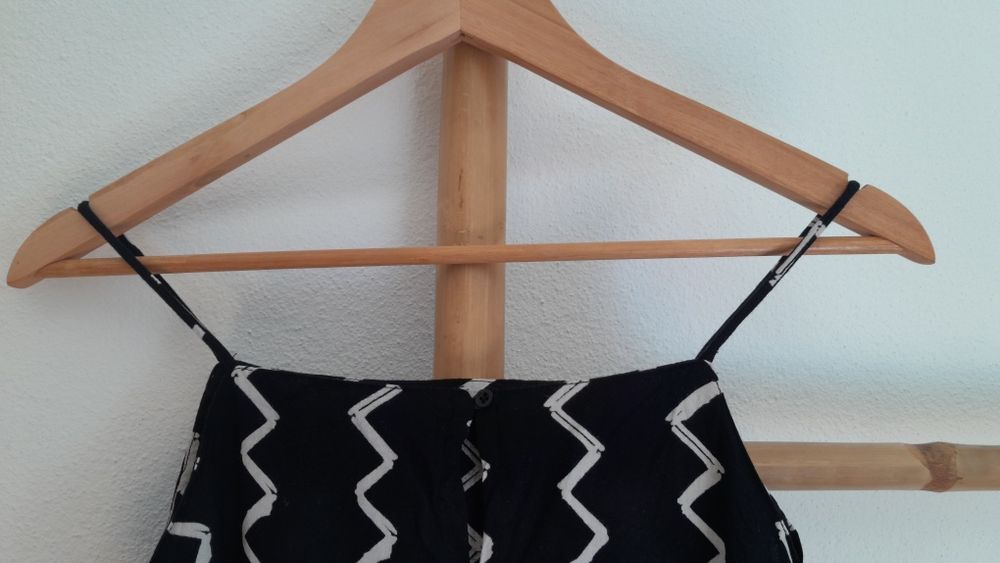 Vestido alças MO Woman com botão atrás no pescoço