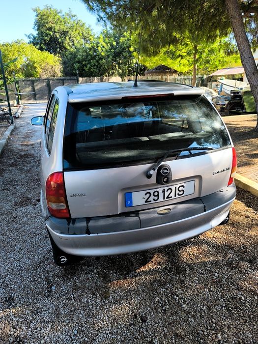 Opel Corsa B 1.2