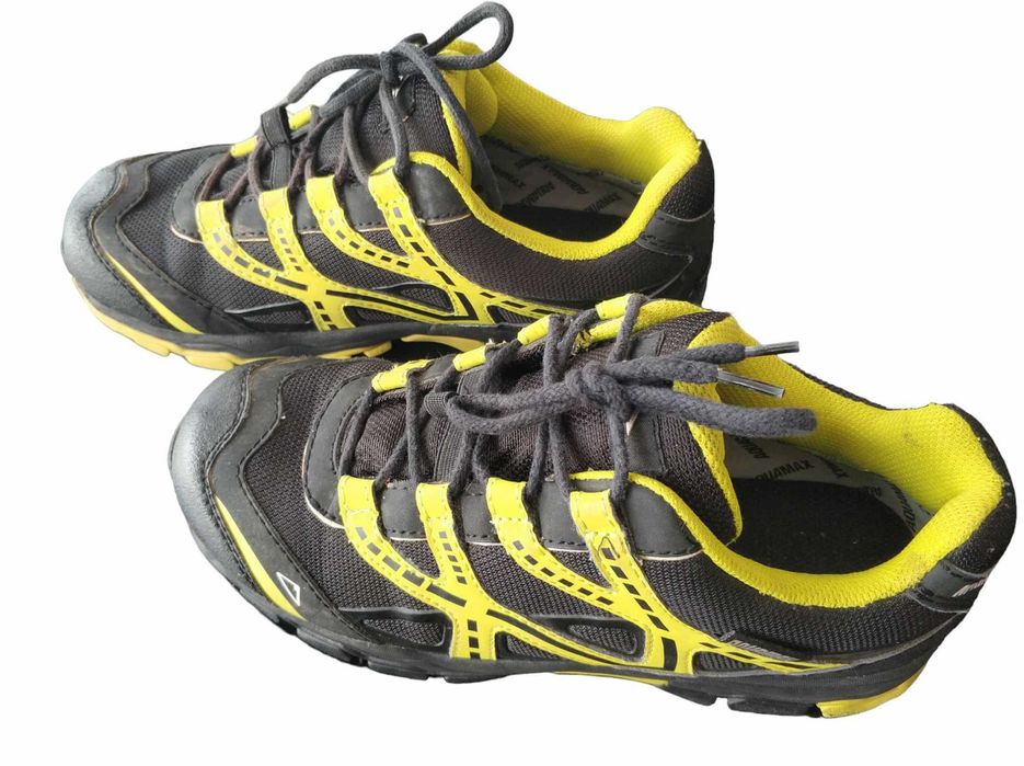Buty trekingowe McKinley junior rozmiar 38 stan bdb