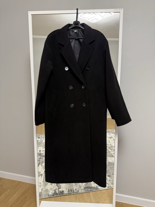 Пальто із кашеміру на гудзиках s/m