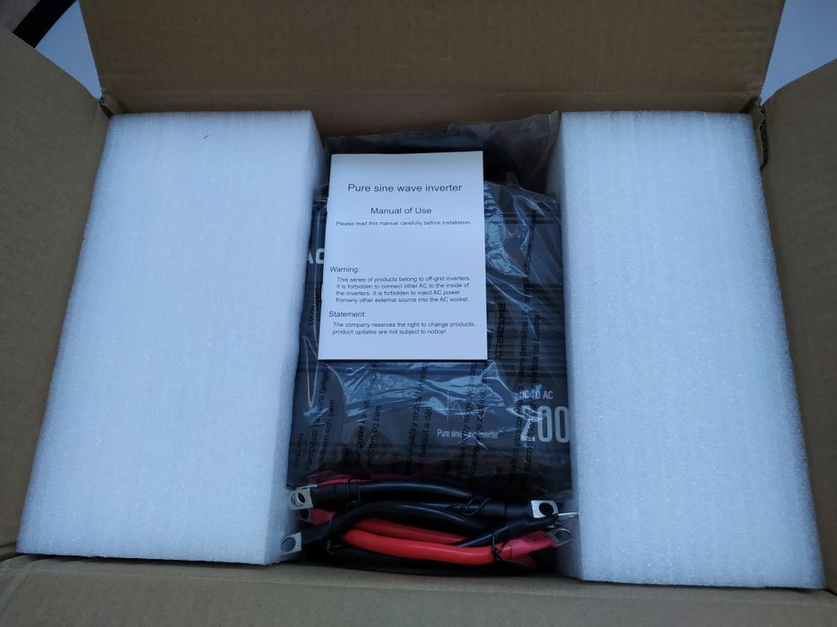 Інвертор  FCHAO  номінал 2000w, пік 4000w