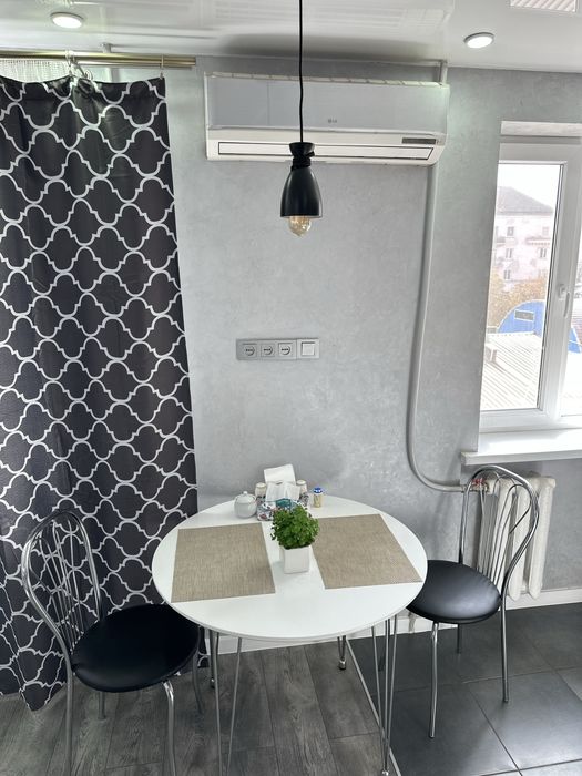 ApartCenter. VIP студия посуточно/почасово. Центр. Соцгород