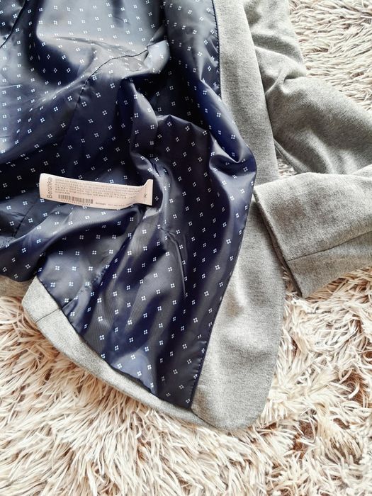 Szara marynarka Bershka S/36