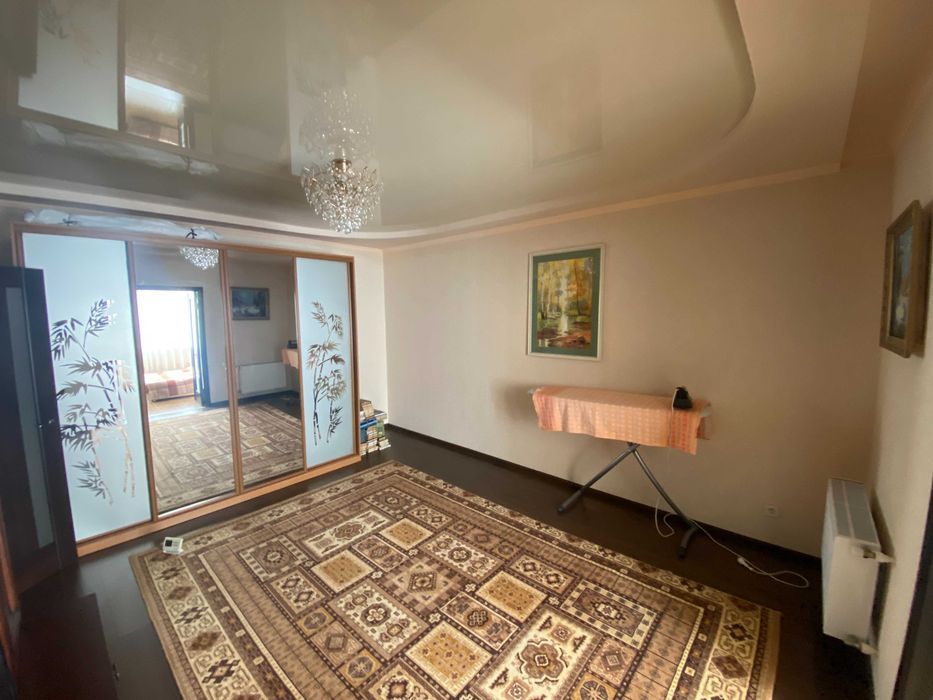 Євродвушка в новобудові, газовий котел, гарний ремонт! ТОРГ є!