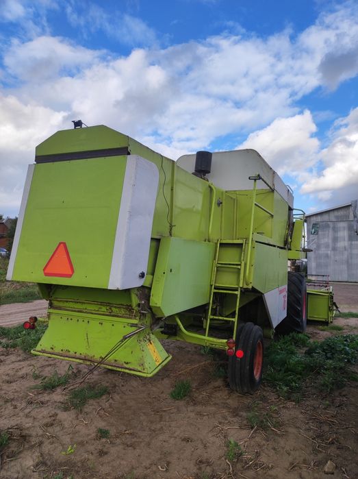 Claas Dominator 76 гідрохід, Mercedes двигун