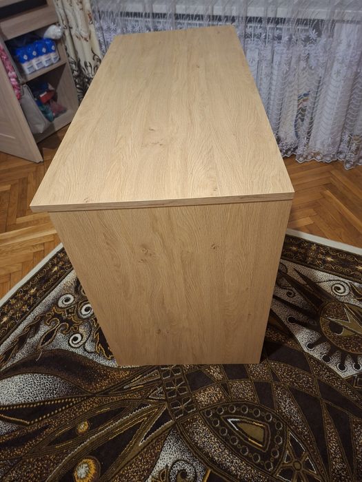 Biurko na sprzedaż