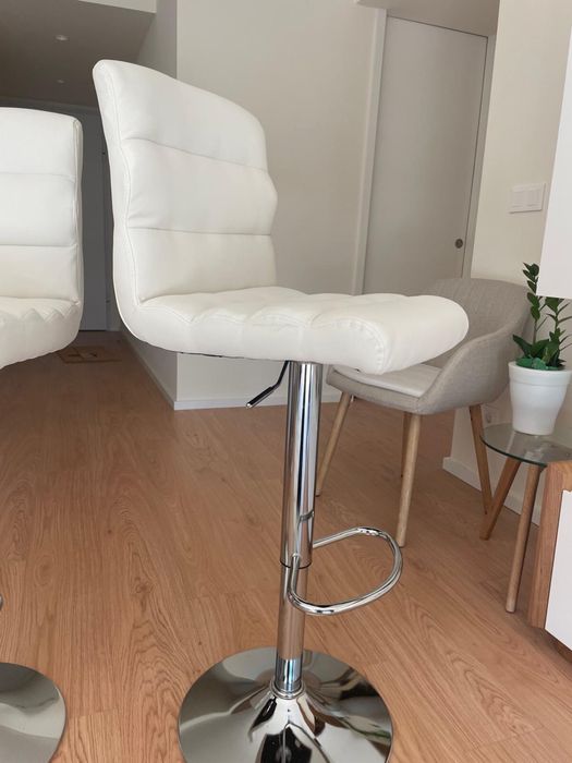 Cadeiras Cozinha altas ajustáveis brancas Conforama