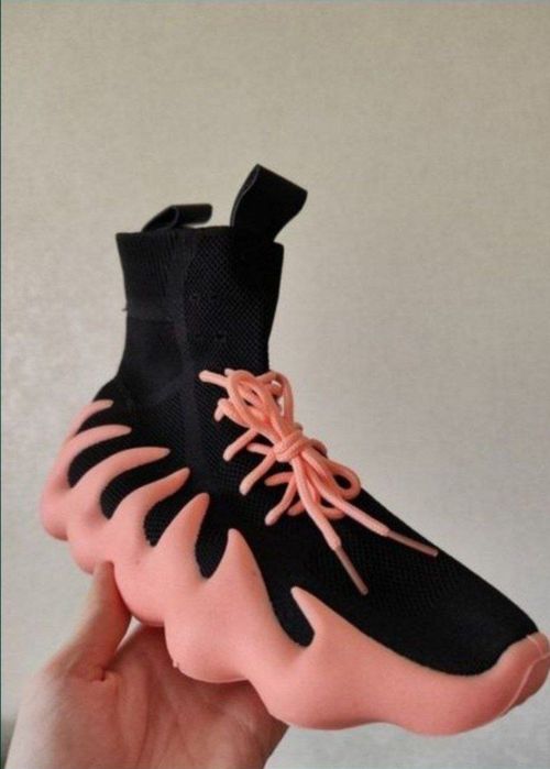 Кросівки 38 розмір