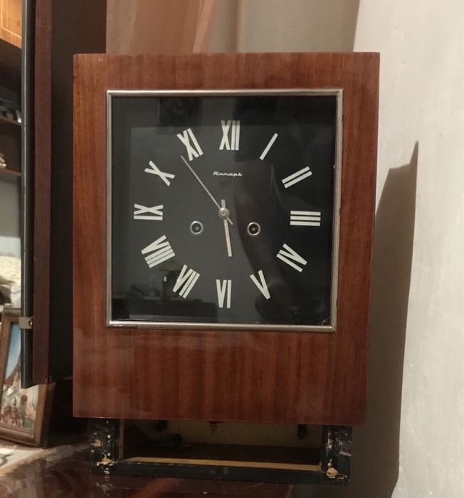 Продам годиник часів СССР янтарь