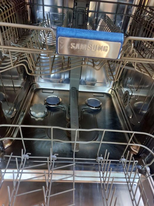 Zmywarka Samsung DW-BG970B do zabudowy