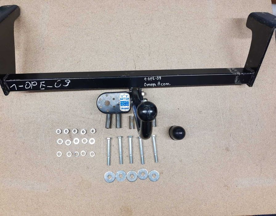 hak holowniczy Opel Omega A kombi