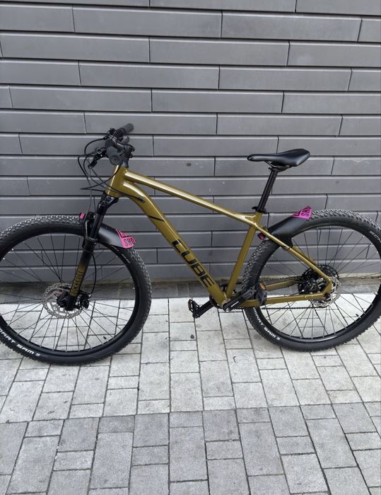 Велосипед Cube Attention SIX 2025