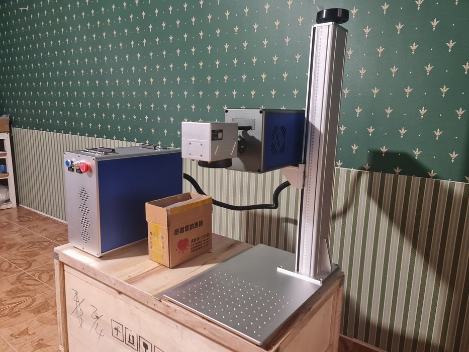 Лазерний гравер маркер СО2 davi 40w