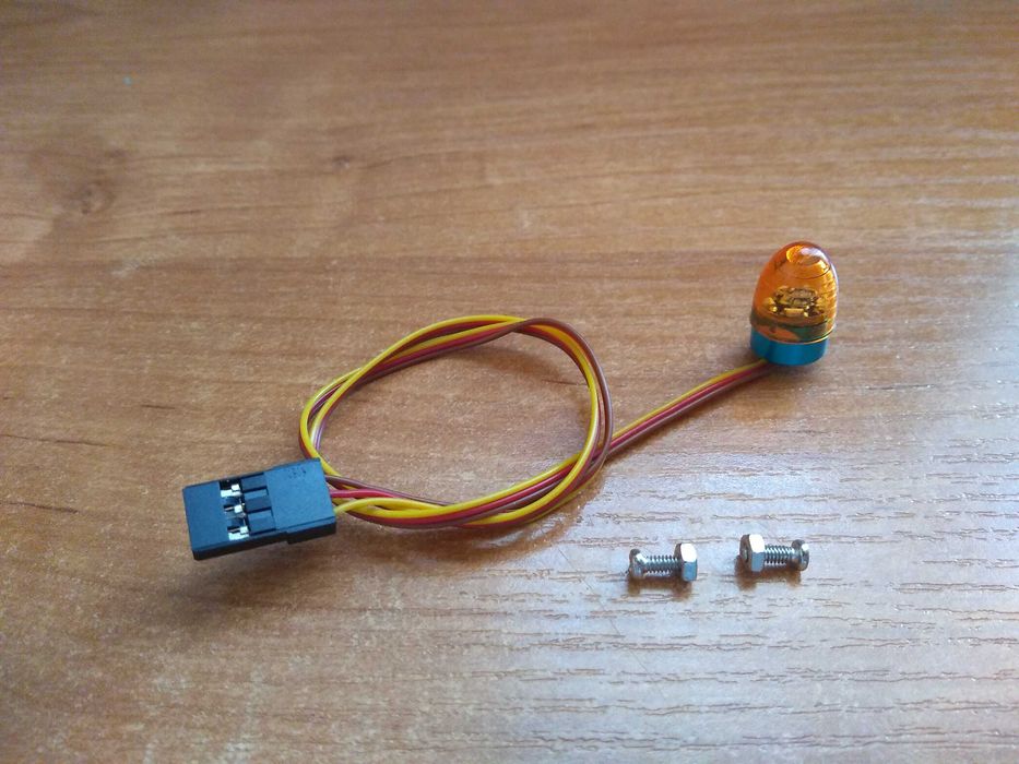 Kogut RC obrotowy do modeli Oświetlenie LED Różne tryby świecenia Nowy