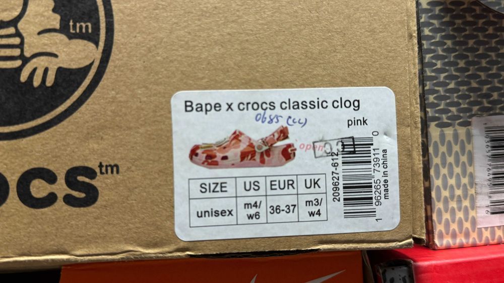 Buty Crocs x BAthing ape pink, rozmiar 36-37