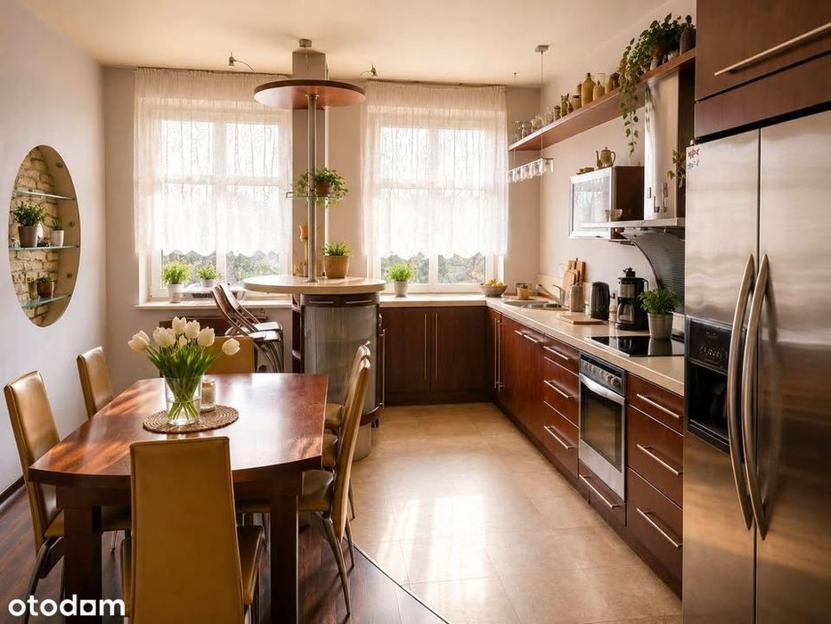 140 m² na Starówce | 4 pokoje, 2 łazienki, winda | do wprowadzenia
