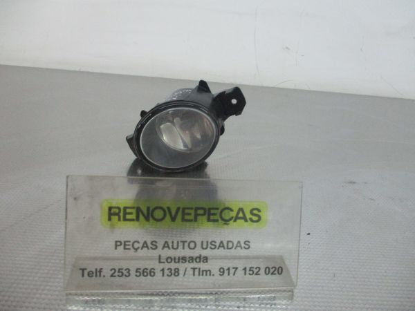 Farol nevoeiro frente esquerdo RENAULT Clio III (BR0/1, CR0/1)